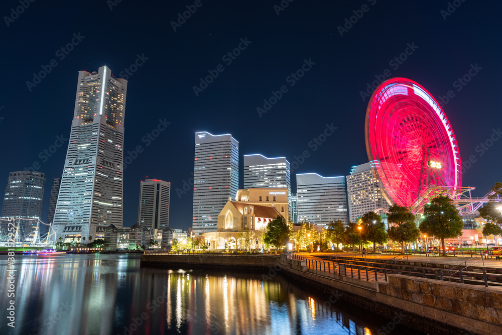 Naklejka premium 横浜 みなとみらいの夜景