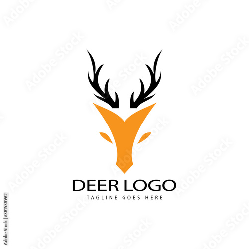 hipster vintage deer elk logo icon vector in trendy style illustration.