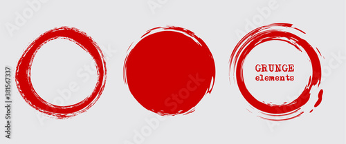 Set of grunge vector round and circle. Grunge background.