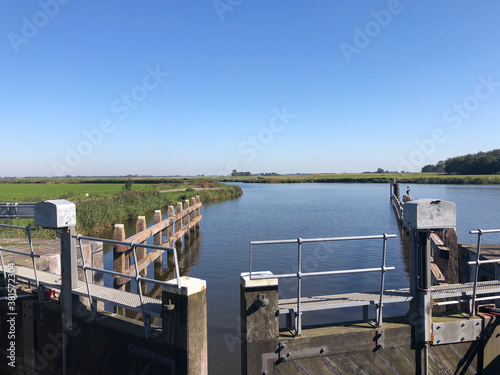 Canal lock in Electra photo