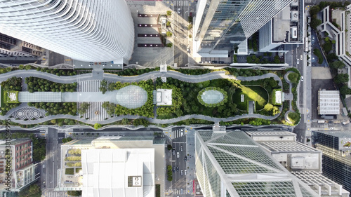 Foto Aerial shot of Salesforce Transit Center in San Francisco, USA.