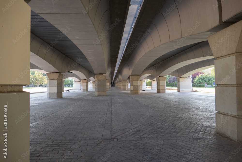 under the bridge without people