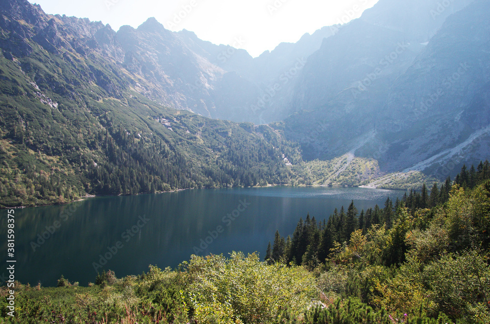 Morskie oko w Tatrzańskim parku narodowym