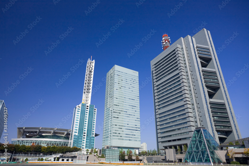 Naklejka premium さいたま新都心のビル群