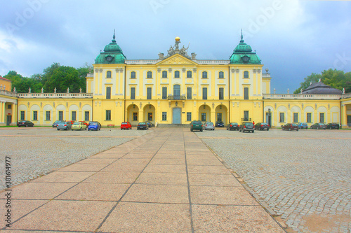 Pałac Branickich – zabytkowy pałac w Białymstoku, Polska.