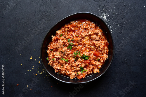 Canvas Print Traditional italian tomato sauce bolognese with minced meat