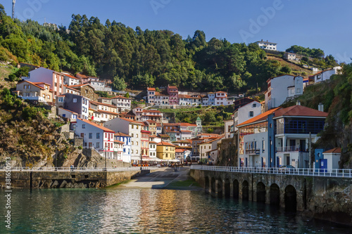 Coastal and tourist town of Cudillero with terraced houses. North of Spain fishing village © Siur