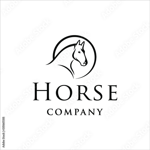 Horses head line in circle