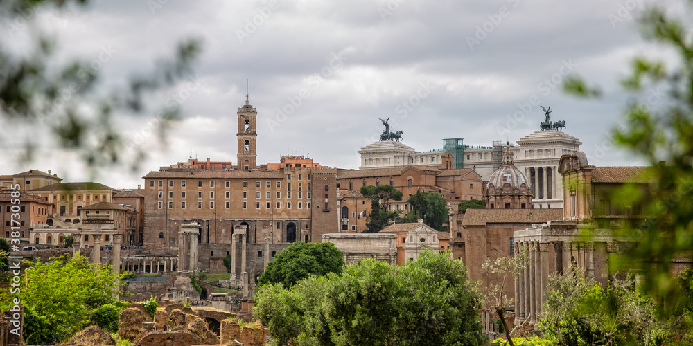 Panoramic view of Rome with the Capitoline hill. Great view over ancient Forum Romanum of the Capitol hill with Palazzo Senatorio (City Hall), Vittorio Emanuele II Monumet and Tabularium, Rome, Italy