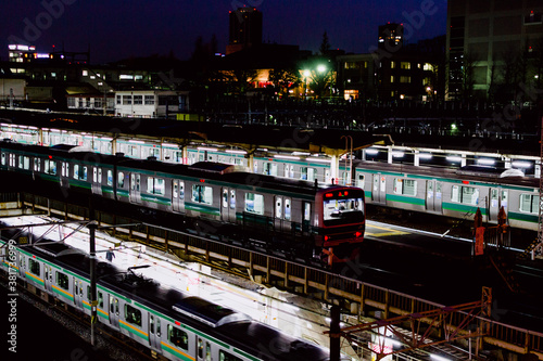 Canvas Print Tokyo train station at night.