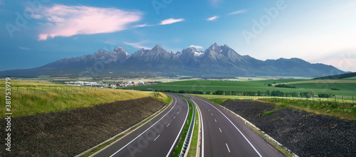 Obraz na płótnie Sunrise panorama view and road to High Tatras mountains in Slovakia w salonie