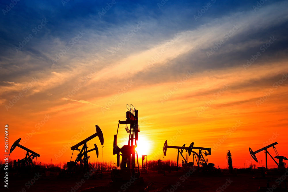 The oil pump, industrial equipment The oil pump, industrial equipment