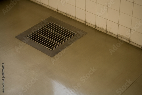 床の排水口 photo