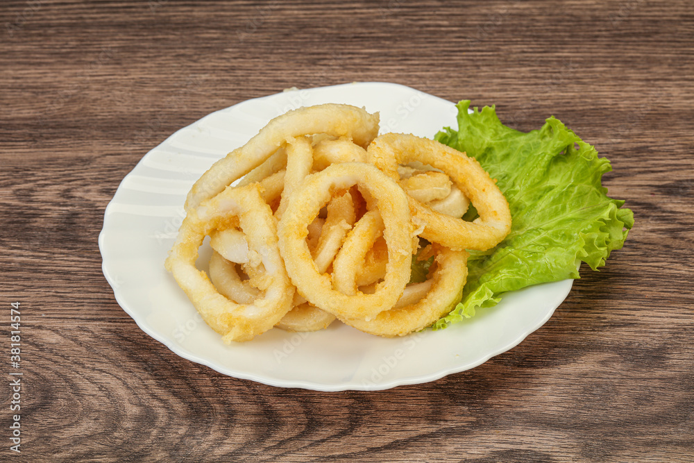 Roasted squid rings with salad Roasted squid rings with salad