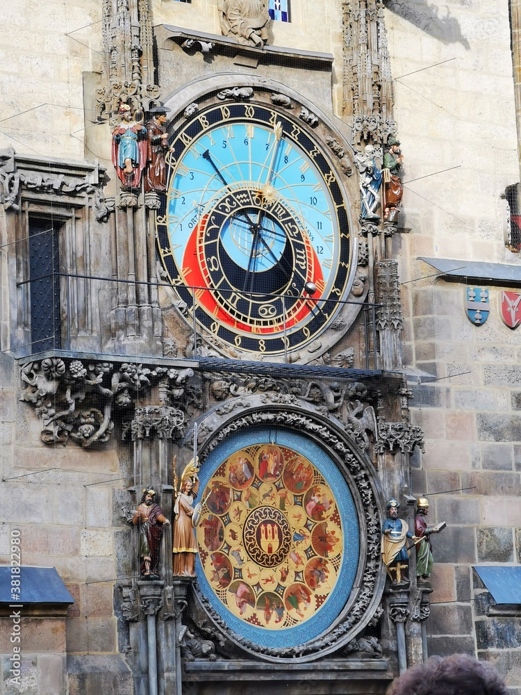 Obraz premium astronomical clock city