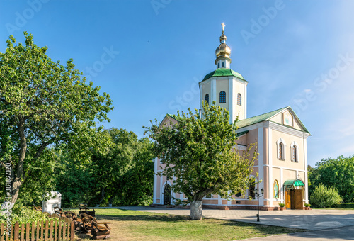 Holy Trinity Motroninsky Monastery, a tourist attraction of Kholodny Yar photo