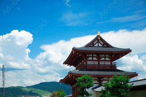 朱雀門と入道雲