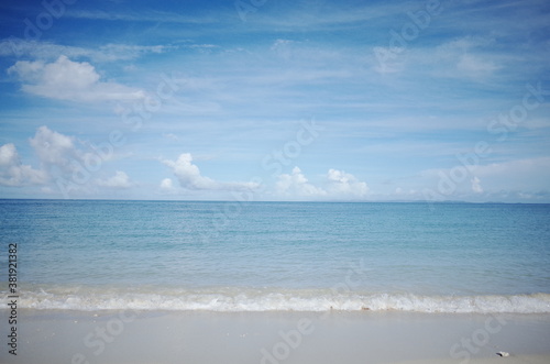 美しい海と空 © kuki stock