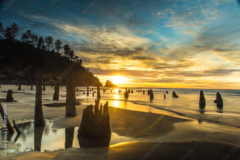 Φωτογραφία Sunser on the central Oregon Coast at Neskowin beach, just north of Lincoln City