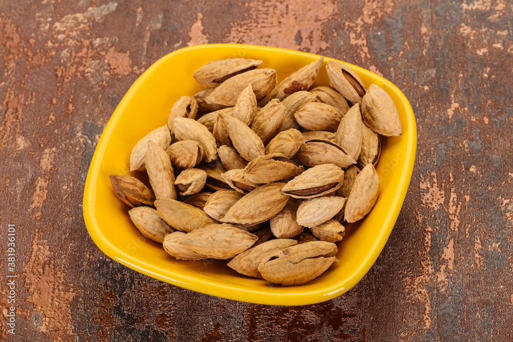 Unpeeled Almonds nuts Unpeeled Almonds nuts