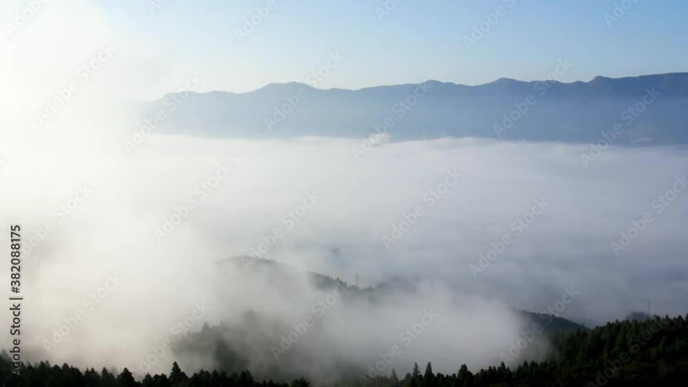 南阿蘇村に広がる雲海 南阿蘇村に広がる雲海