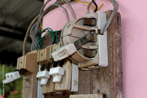 Old electric bridge Dangerous to use Old breaker The old and damaged light sign