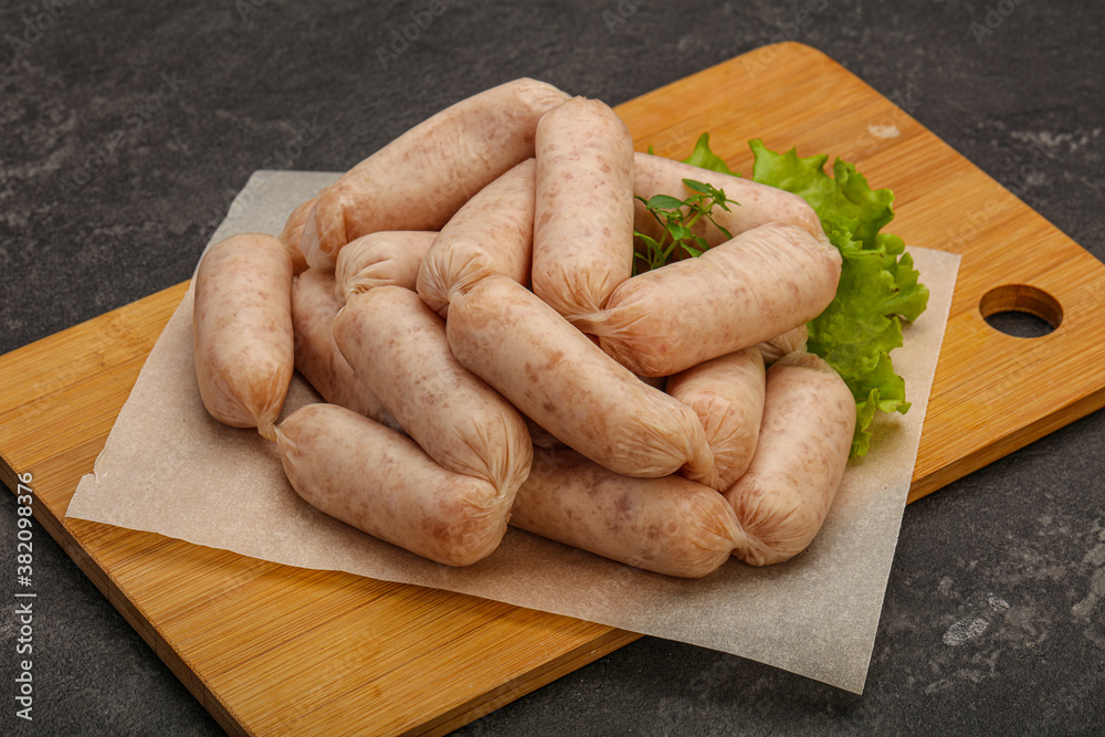 Raw natural chicken baby sausages Raw natural chicken baby sausages
