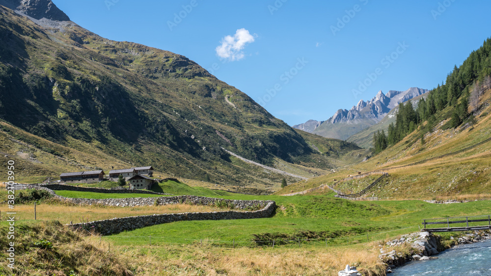 Naklejka premium Osttirol Jagdhausalm