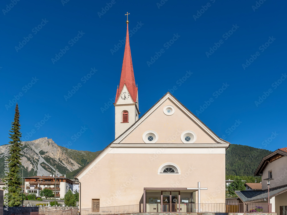 The parish church Pfarrei zum hl. Valentin, San Valentino alla Muta, South Tyrol, Italy