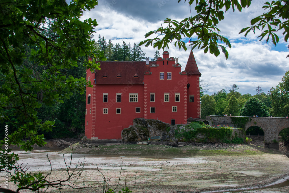 Fototapeta premium Castle Cervena Lhota, Czech republic