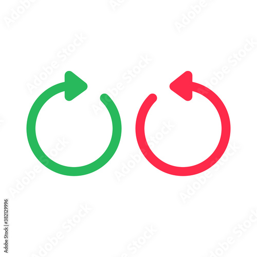 Rotate clockwise in green colour and rotate counterclockwise arrows in red sign icon. Circular arrow direction button in mirrored with two style. Vector illustration. Design on white background EPS 10