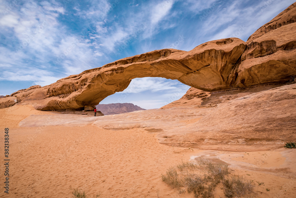 rocky arch in Wadi Rum desert