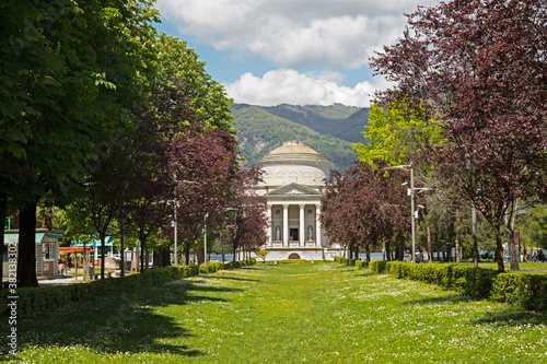 Como - The memorial of Alessandro Volta.