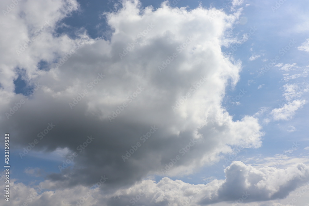 Fototapeta premium 空の愛好家が撮影したさまざまな空。みんなに伝えたいです。
