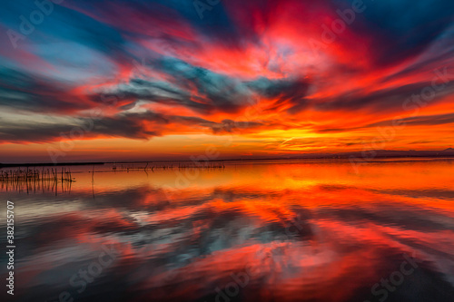 Fototapeta Naklejka Na Ścianę i Meble -  Sunset