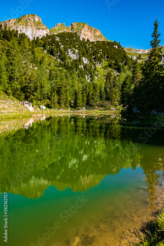 Fototapeta Naklejka Na Ścianę i Meble -  Beautiful alpine view with reflections in a lake at the famous Rofan summit, Maurach, Achensee, Pertisau, Tyrol, Austria