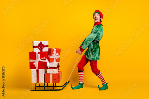 Cuadro en lienzo Full length body size view of his he nice attractive amazed glad cheerful funny