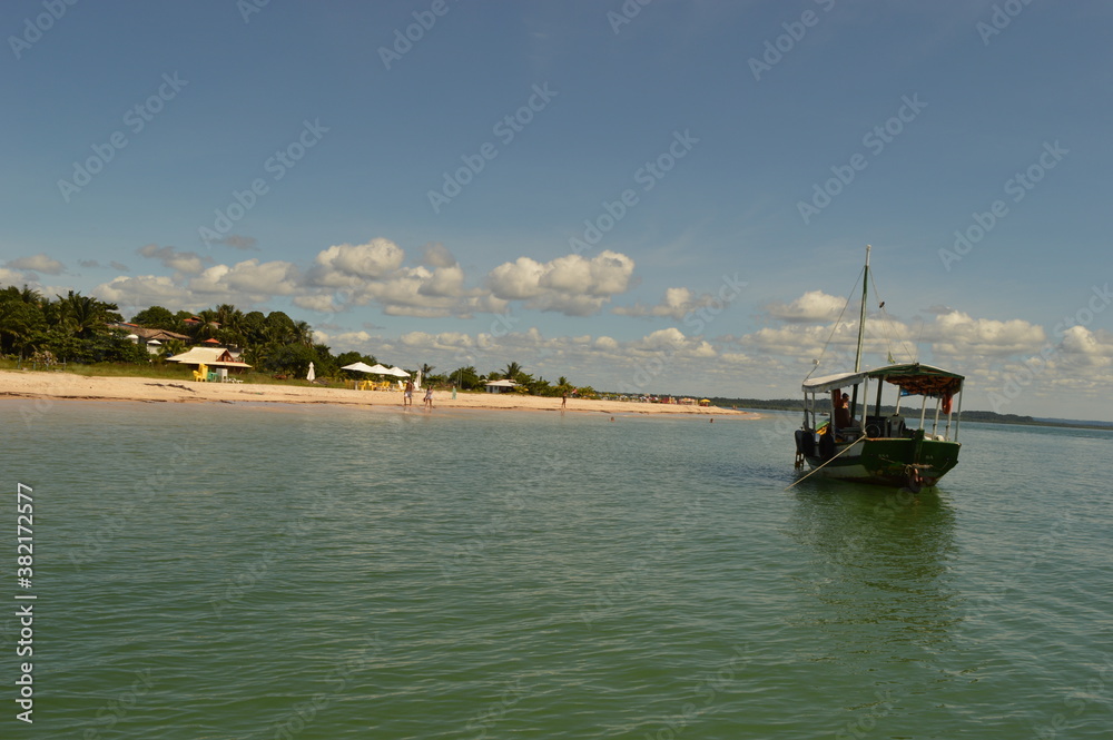 The perfect beaches on the paradise island of Morro do Sao Paolo in Brazil