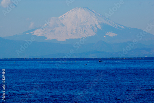 海と富士