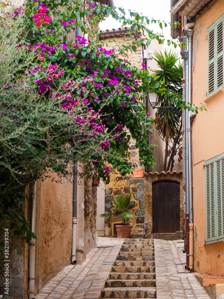 Fototapeta premium Street in Grimaud village, Cote d'Azur, Provence, southern France