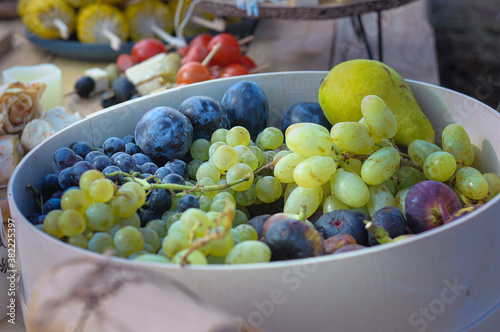 Delicious  grapes  (ID: 382225397)