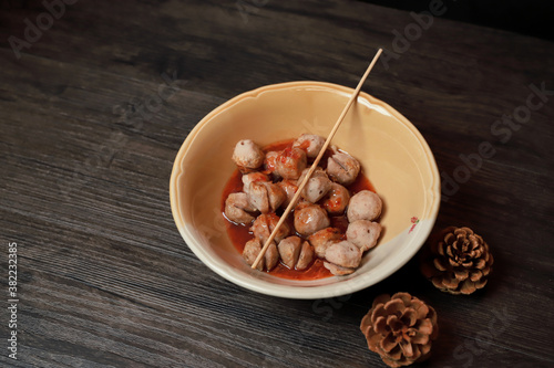 Grilled pork meatballs with dipping sauce