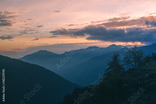 sunset in the mountains © rozan