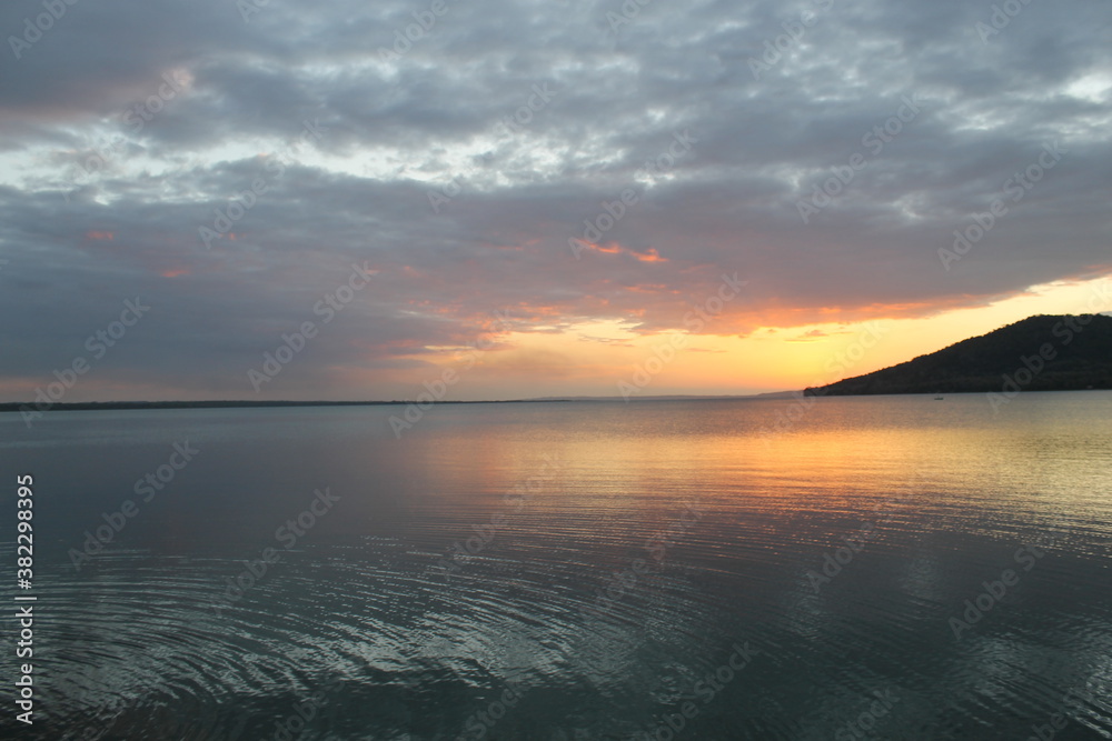 Lago Petén Itzá Guatemala