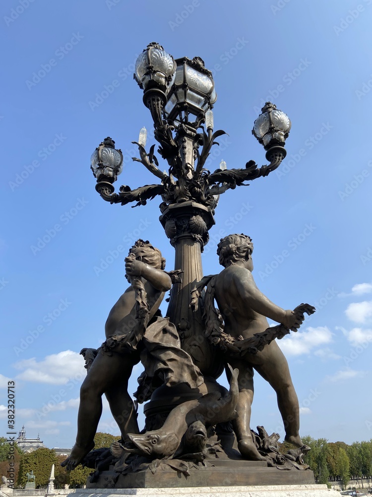 Fototapeta premium Candélabre du Pont Alexandre III à Paris