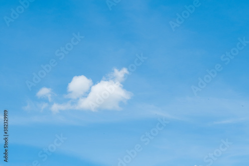 Fototapeta Naklejka Na Ścianę i Meble -  On a day when the sky is clear and cloudy