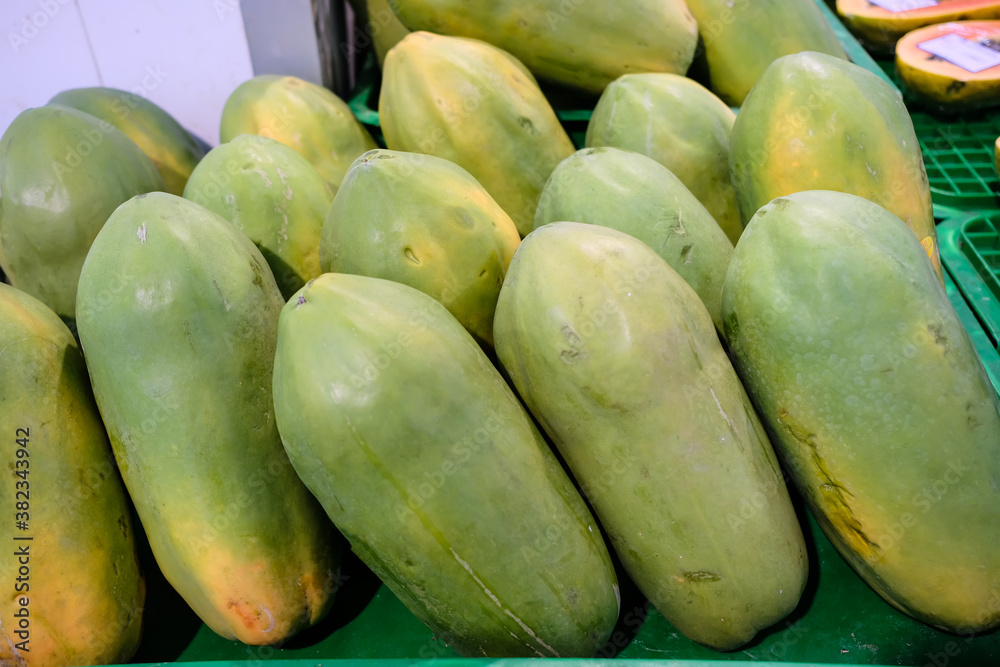 Papaya in the market