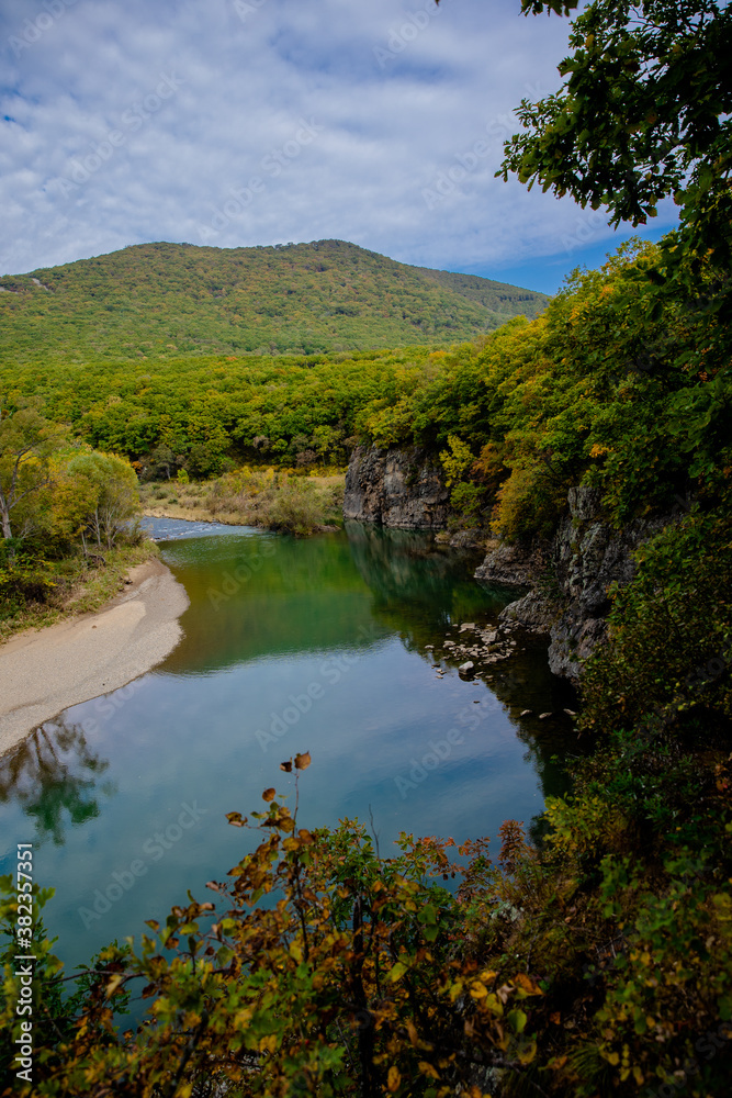 Naklejka premium river in the mountains