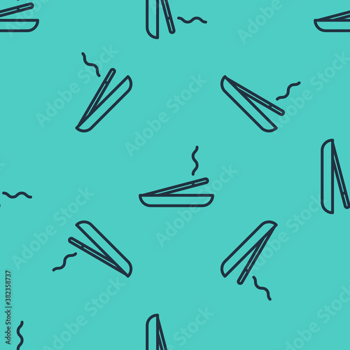 Black line Scented spa stick on a wooden stand icon isolated seamless pattern on green background. Incense stick. Cosmetic procedure aromatherapy. Vector Illustration.