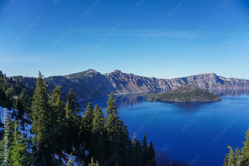 Beautiful view of Crater Lake National Park 2